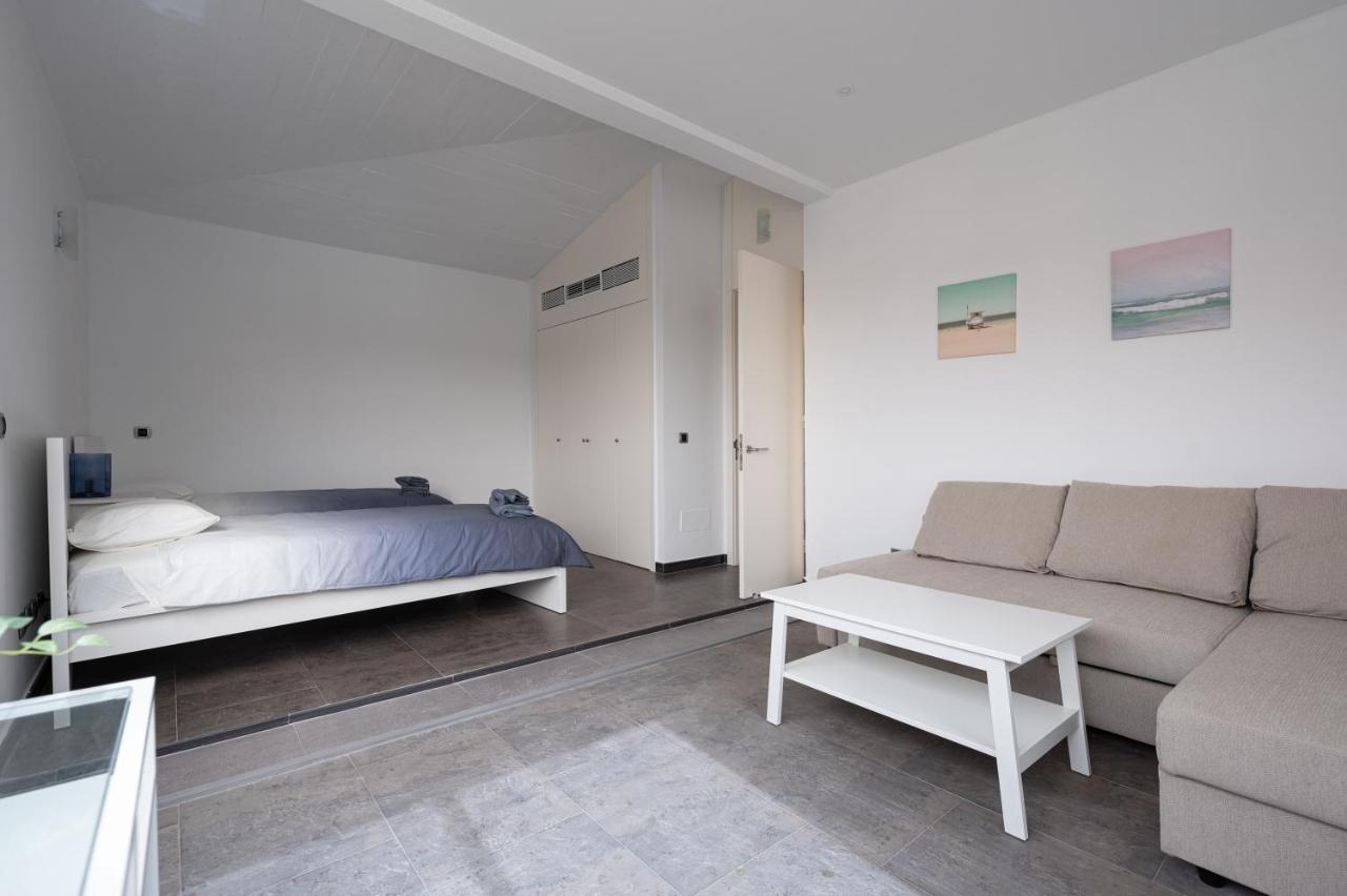 Modern 2Br House - Private Pool - Parking Villa San Bartolomé Exteriör bild